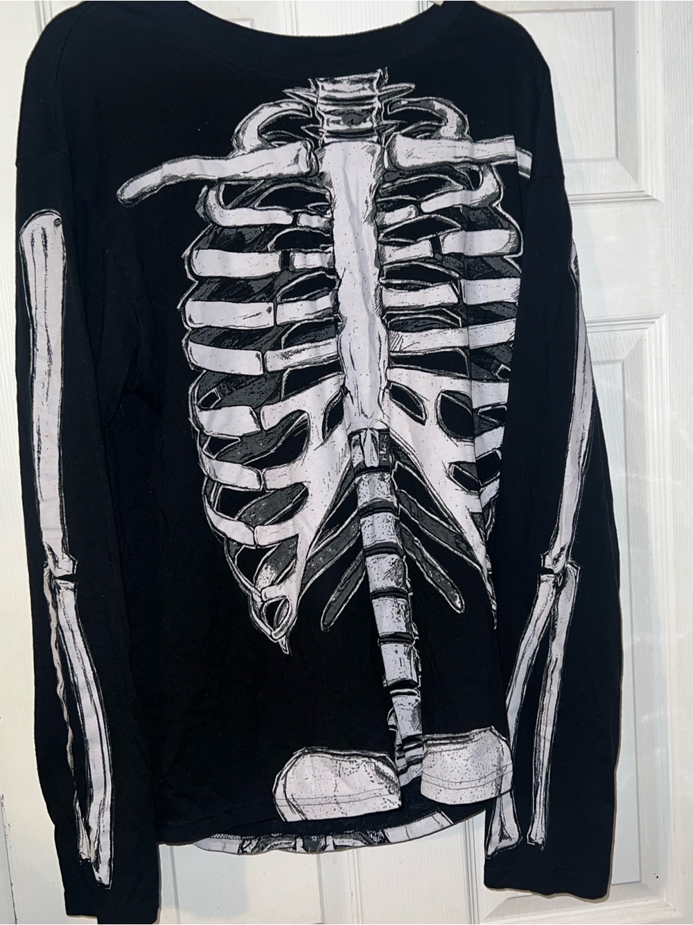 Skeleton long sleeve shirt size Large